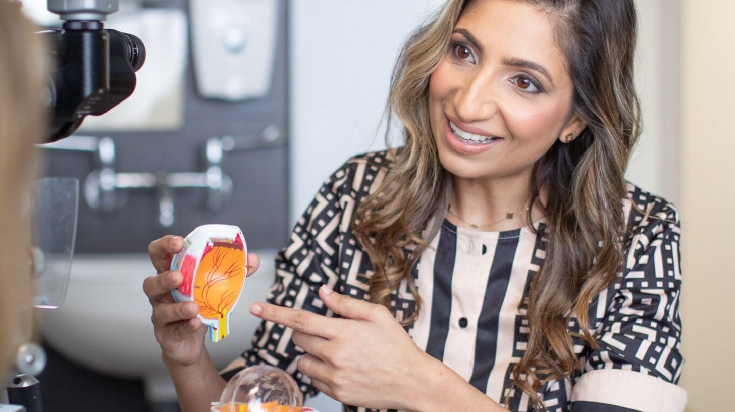 dr-Rradhika-rampat-lens-surgeon
