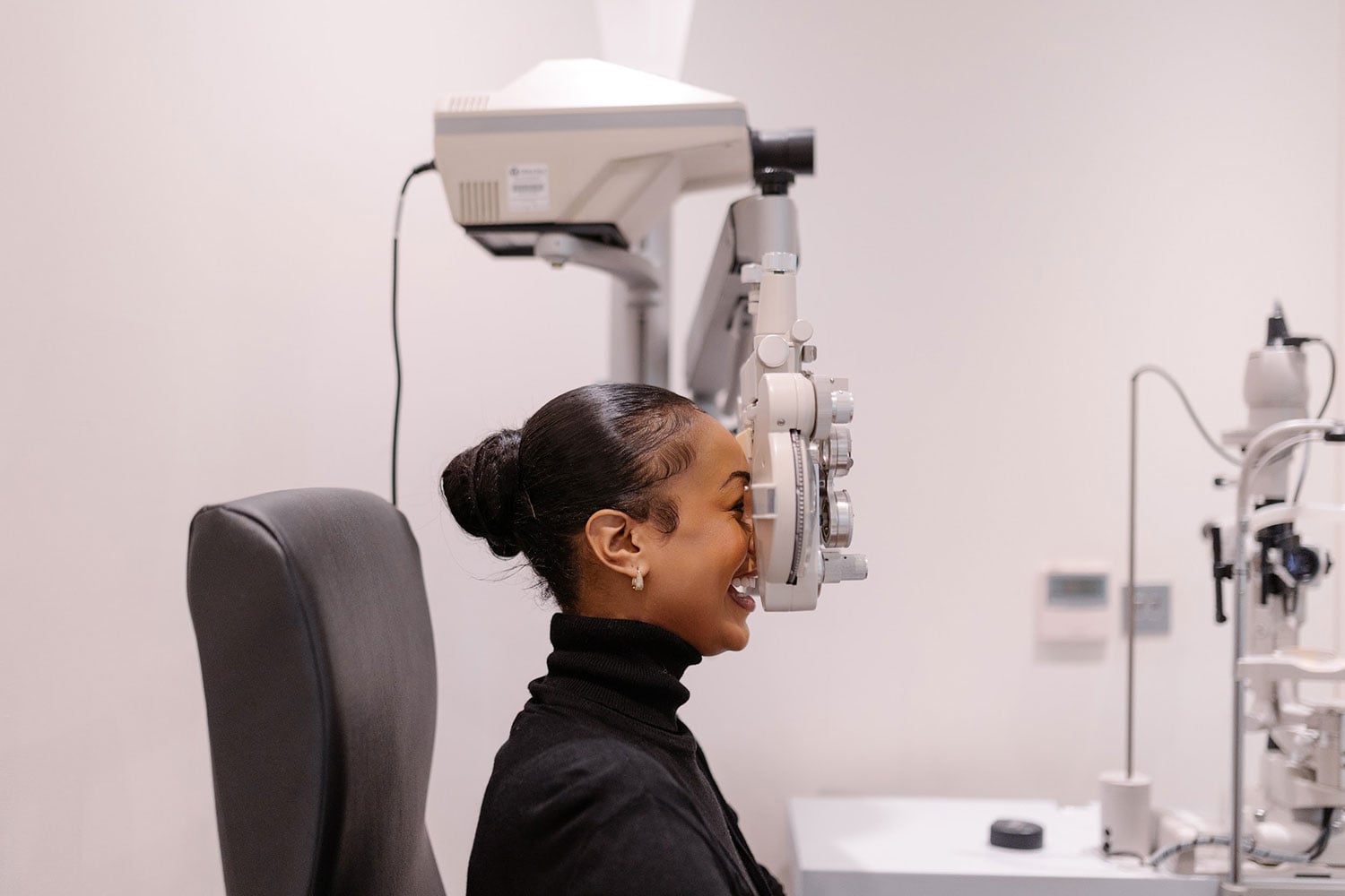 book-your-consultation-with-london-vision-clinic